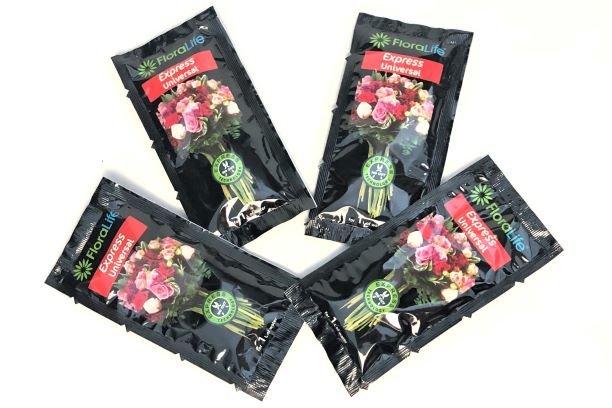 Подкормка Oasis FloraLife Express Universal, 10г, порошок (для 1л воды)